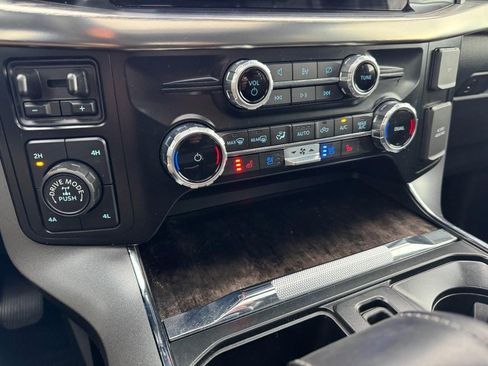 Used 2023 Ford F150 Lariat w/ Equipment Group 502A High image 19