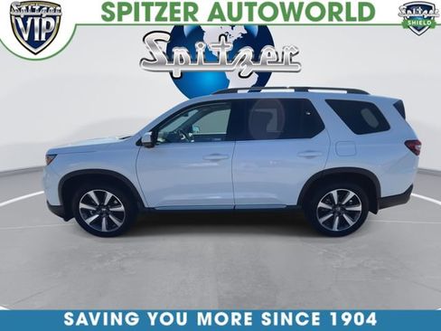 Used 2025 Honda Pilot Elite image 6