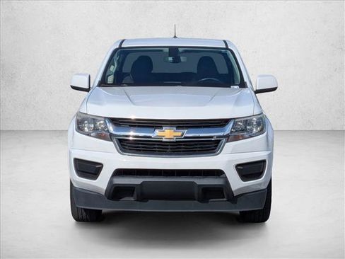 Used 2016 Chevrolet Colorado LT image 2