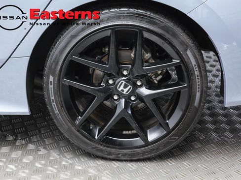 Used 2024 Honda Civic Sport image 8