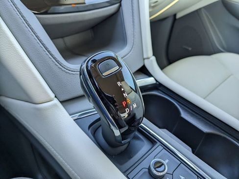 Used 2023 Cadillac XT5 Premium Luxury FWD image 35