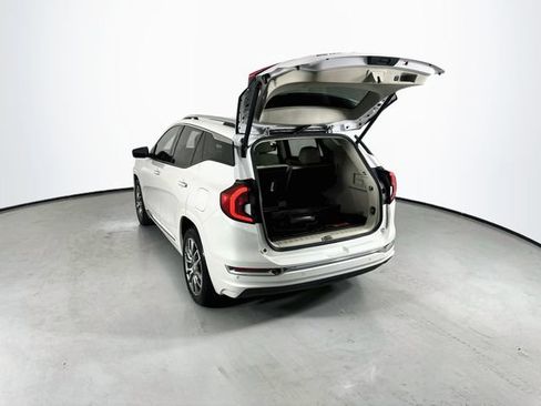 Used 2023 GMC Terrain Denali w/ LPO, Floor Liner Package AWD/4WD image 26