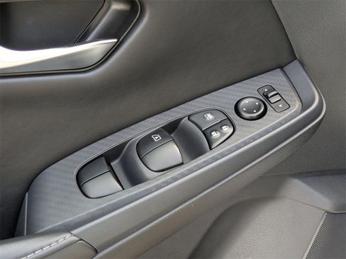 Certified 2022 Nissan Sentra SV w/ Trunk Package image 16