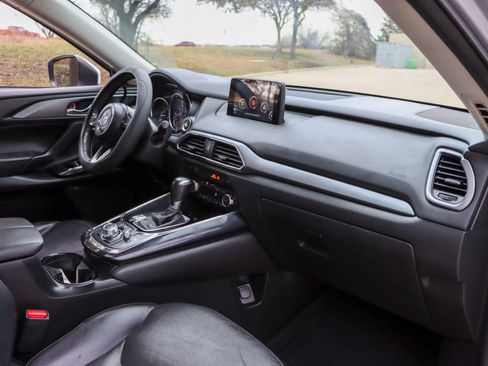 Used 2016 MAZDA CX-9 Touring image 36