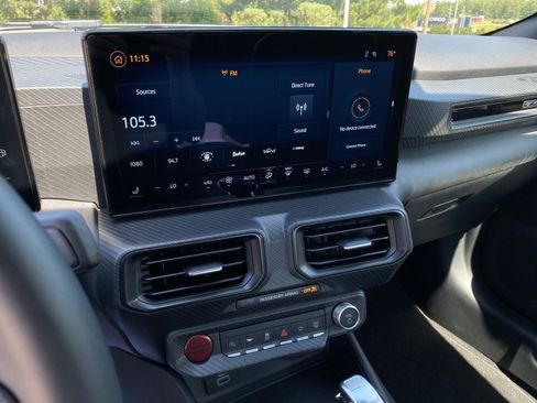 Used 2025 Ford Mustang Coupe RWD image 18