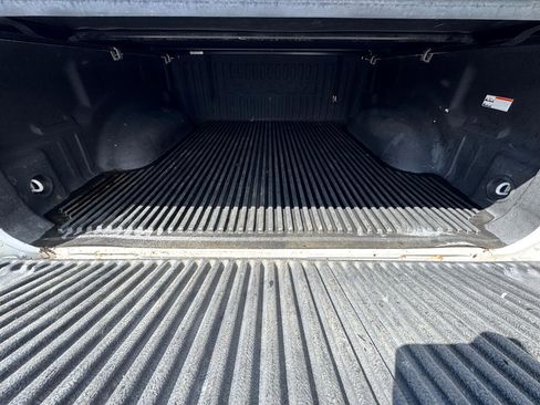 Used 2019 RAM 1500 Laramie image 33