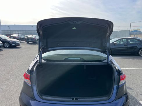 Used 2024 Toyota Corolla LE image 30