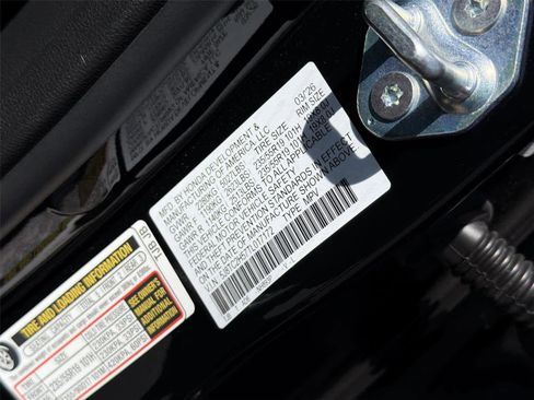 Used 2026 Acura RDX SH-AWD w/ Technology Package image 23