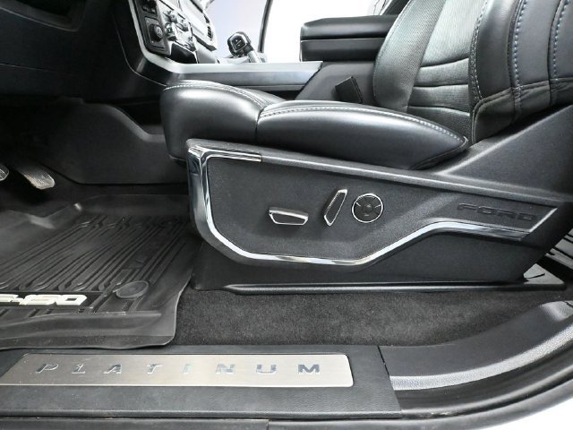 Used 2024 Ford F150 Platinum AWD/4WD image 18