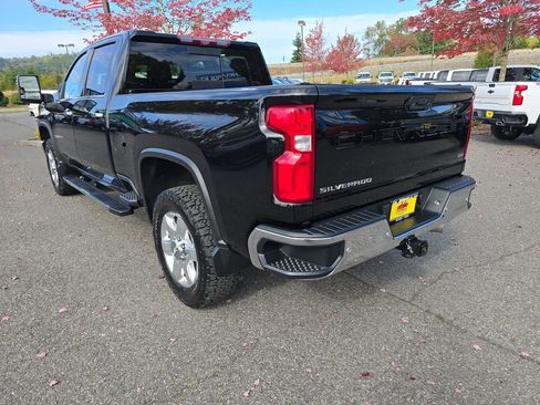 Certified 2020 Chevrolet Silverado 3500 LTZ w/ LTZ Plus Package image 4