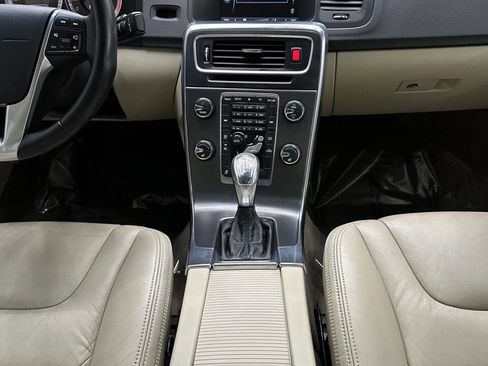 Used 2013 Volvo S60 T5 Premier image 26