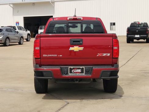 Used 2019 Chevrolet Colorado Z71 RWD image 6