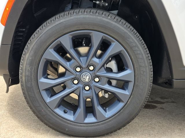 New 2026 Jeep Grand Cherokee Limited AWD/4WD image 7