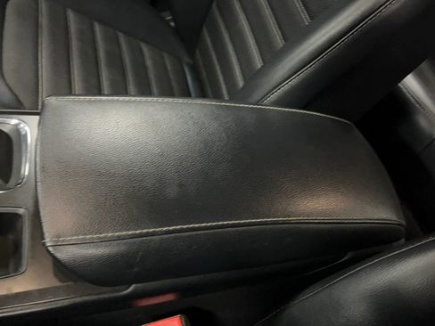 Used 2018 Ford Fusion SE w/ Equipment Group 201A AWD/4WD image 28