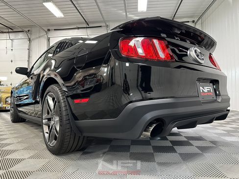Used 2012 Ford Mustang Shelby GT500 image 21