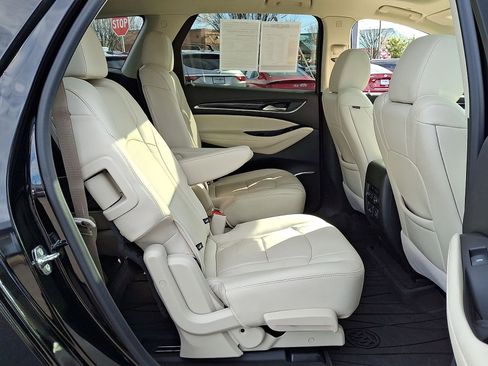 Used 2023 Buick Enclave Premium w/ Experience Buick Package image 28