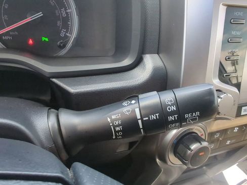 Used 2020 Toyota 4Runner Limited AWD/4WD image 30
