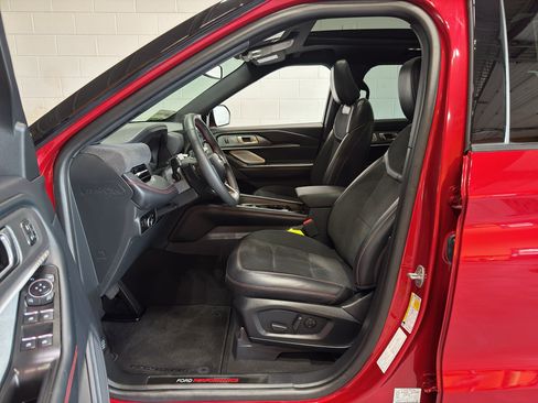Used 2026 Ford Explorer ST AWD/4WD image 14
