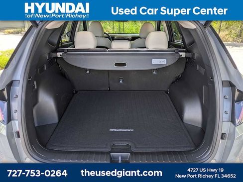 Certified 2024 Hyundai Tucson Limited FWD image 12