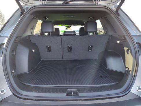 New 2026 Chevrolet Equinox LT w/ Convenience Package II image 9