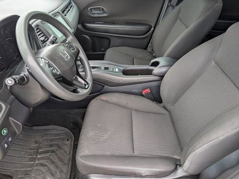 Used 2018 Honda HR-V EX image 14