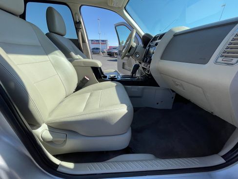 Used 2009 Ford Escape 2WD Hybrid image 21