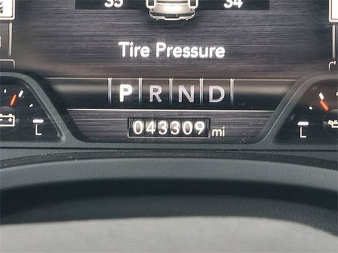 Certified 2023 RAM 1500 Big Horn image 37