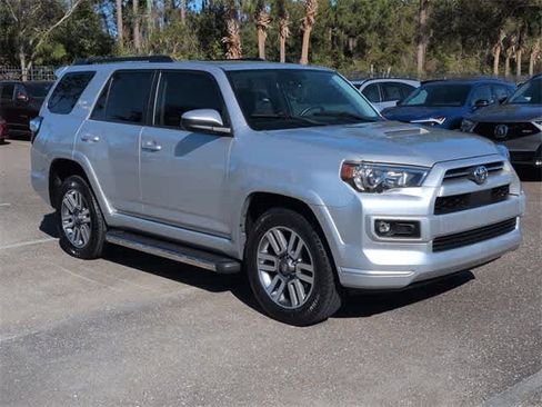Used 2022 Toyota 4Runner TRD Sport image 2