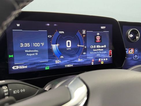 Used 2024 Chevrolet Equinox EV LT FWD image 20