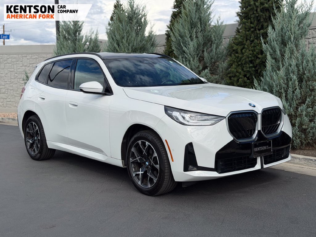 Used 2025 BMW X3 xDrive30i AWD/4WD image 9