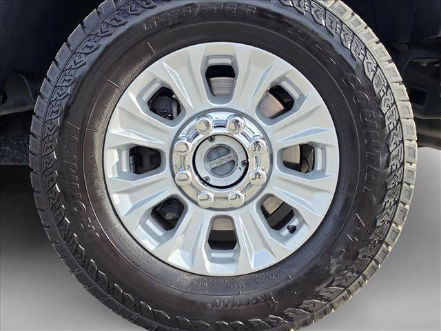 Used 2022 Ford F350 XL w/ STX Appearance Package AWD/4WD image 9