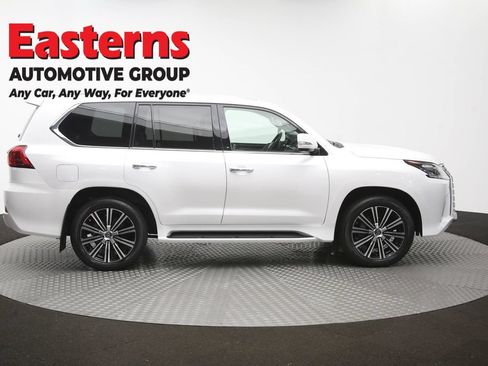 Used 2018 Lexus LX 570 4WD w/ Luxury Package image 55
