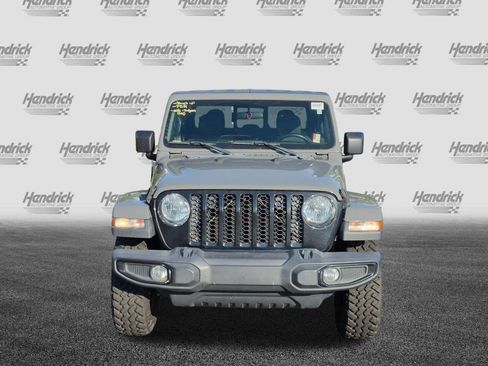 Used 2021 Jeep Gladiator Sport AWD/4WD image 3