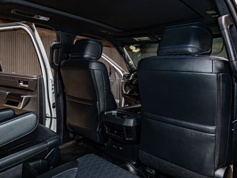 Used 2024 Toyota Sequoia Platinum image 27