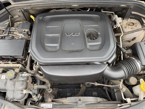 Used 2019 Jeep Grand Cherokee Limited AWD/4WD image 21