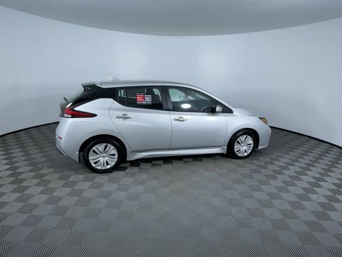 Certified 2025 Nissan Leaf S image 9