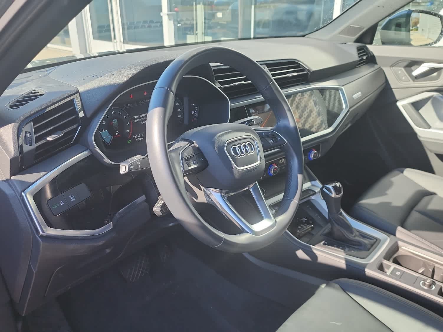Used 2024 Audi Q3 2.0T Premium Plus AWD/4WD image 10
