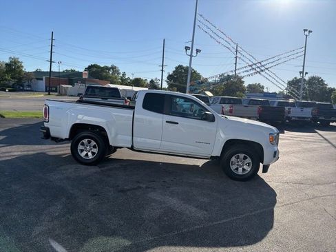 Used 2015 GMC Canyon 4x4 Extended Cab w/ Convenience Package image 16