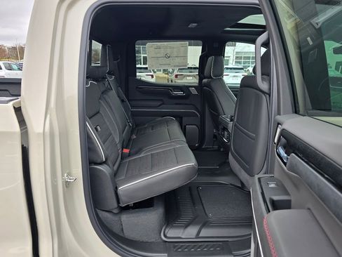 New 2026 GMC Sierra 1500 AT4X AWD/4WD image 33
