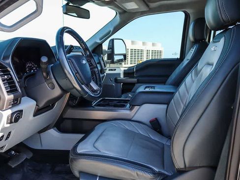Certified 2022 Ford F350 Limited AWD/4WD image 17