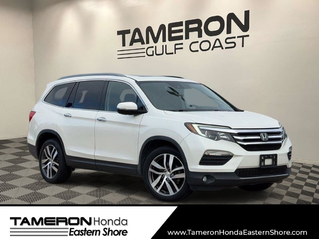 Used 2017 Honda Pilot Elite image 1