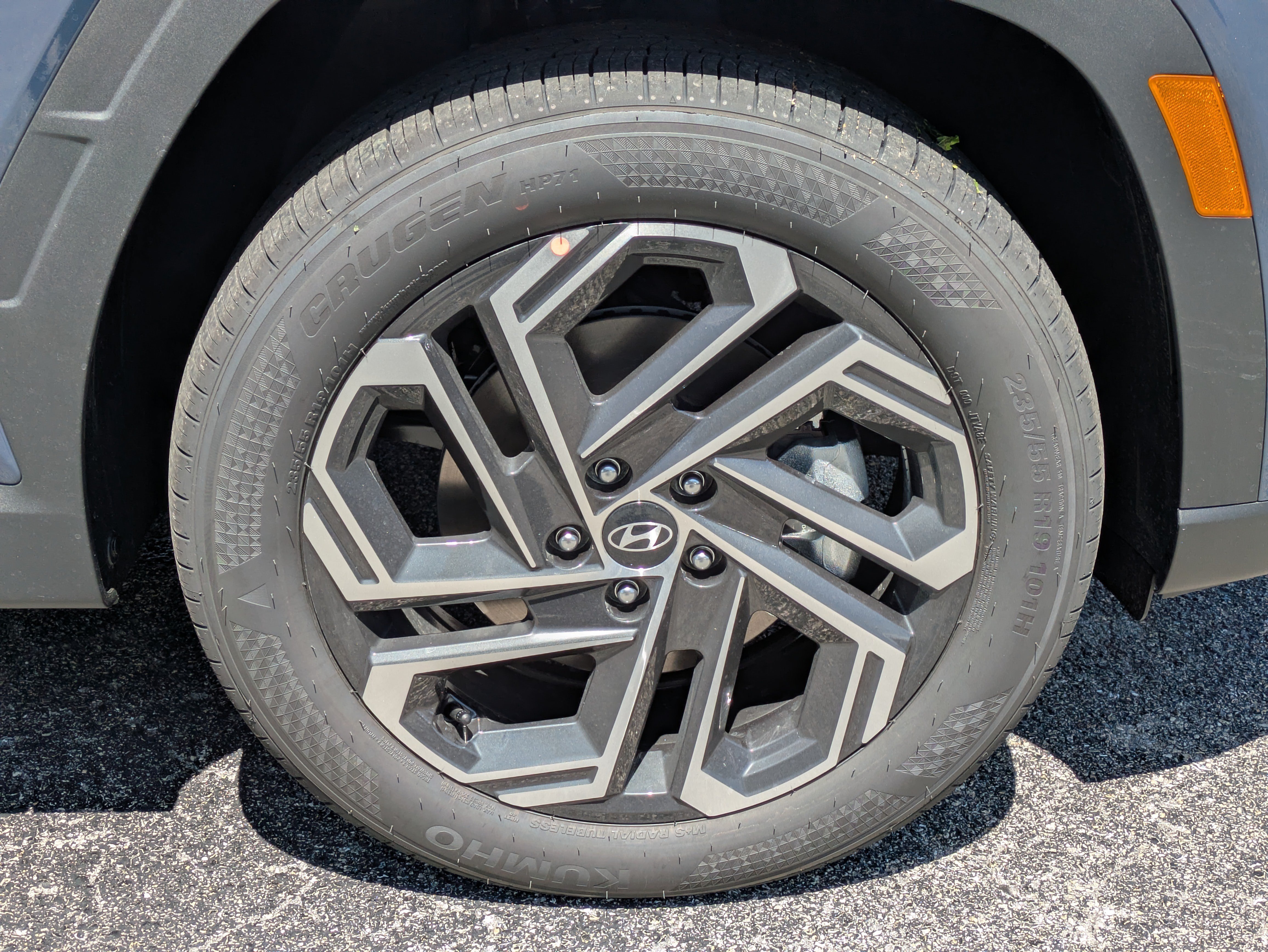New 2026 Hyundai Tucson SEL Plus w/ Tow & Go Package FWD image 11
