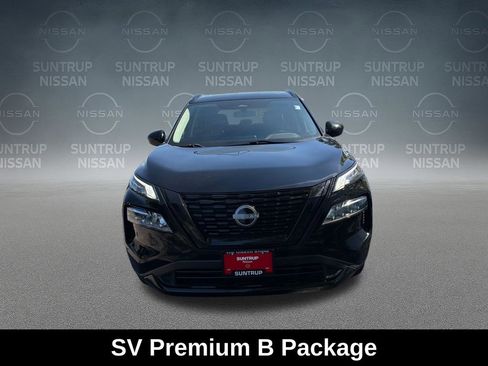 Used 2023 Nissan Rogue SV w/ SV Premium B Package AWD/4WD image 10