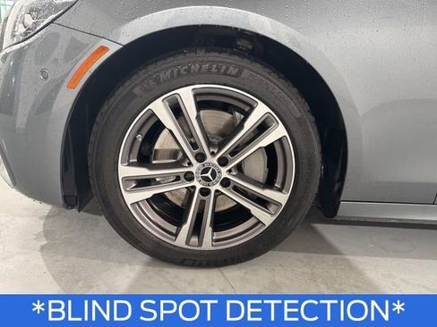 Used 2022 Mercedes-Benz E 350 Sedan image 12