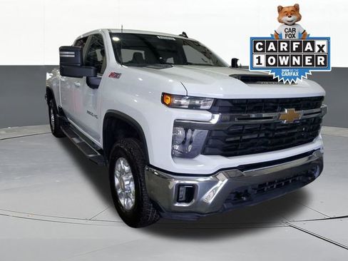 Used 2024 Chevrolet Silverado 2500 LT AWD/4WD image 1