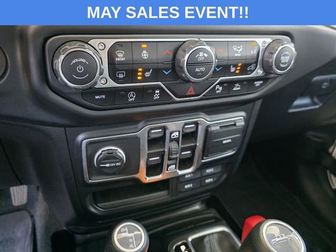 Used 2021 Jeep Gladiator Sport AWD/4WD image 23