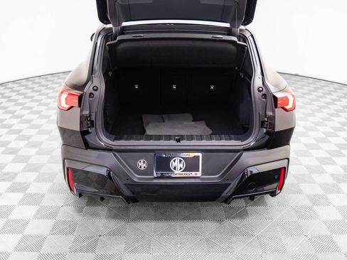 Certified 2025 BMW X2 xDrive28i image 31