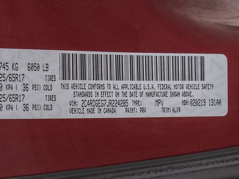 Used 2018 Dodge Grand Caravan GT image 32