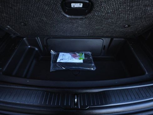 Used 2024 Jeep Grand Cherokee L Limited w/ Luxury Tech Group II image 43