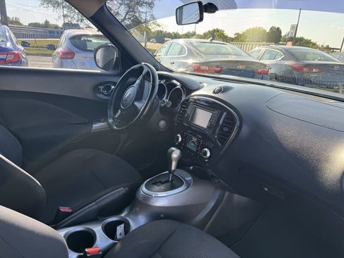 Used 2012 Nissan Juke SV image 13
